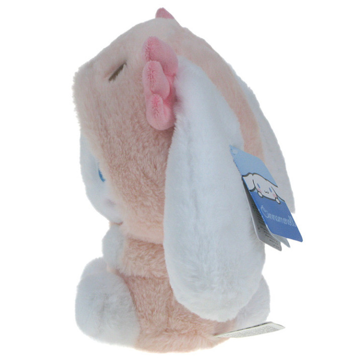 Hello Kitty and Friends - maskotka Cinnamoroll w przebraniu (Aksolotl) 23cm