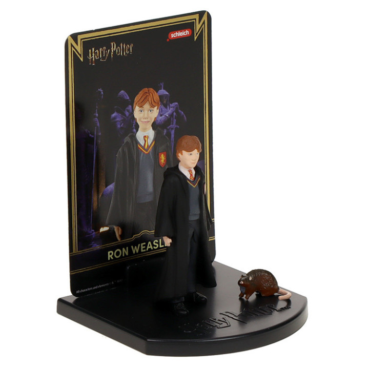 Harry Potter: Figurka kolekcjonerska Schleich seria 1: figurka Ron Weasley ze szczurem i karta